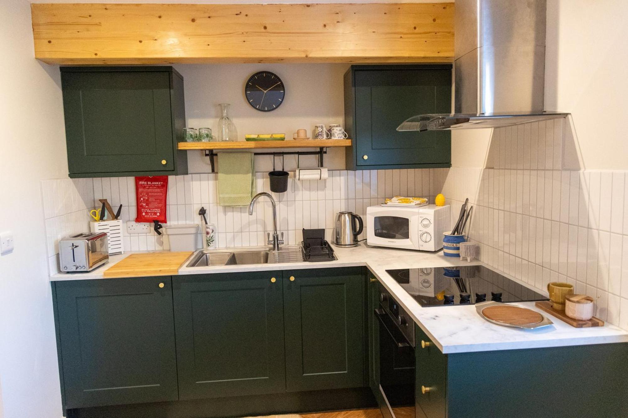 Amarelo Apartment, Central Charlbury, 1 Super King Bed 外观 照片